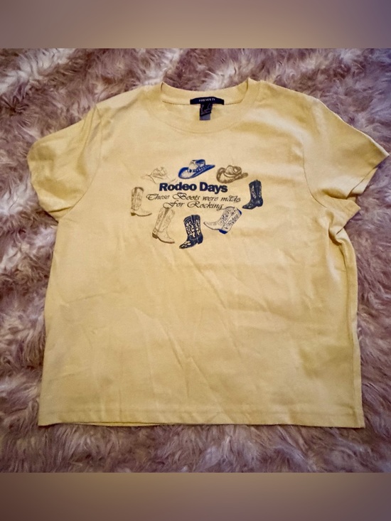 Forever 21 Tops - Forever 21 Rodeo Graphic Tee